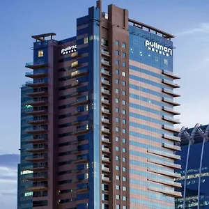Pullman Jumeirah Lakes Towers מלון דובאי